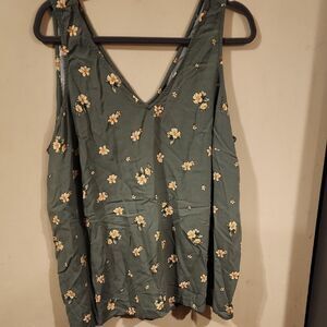 Torrid Vibrant Green  Tank Top with Breathable Fabric and Relaxed Fit Size 2